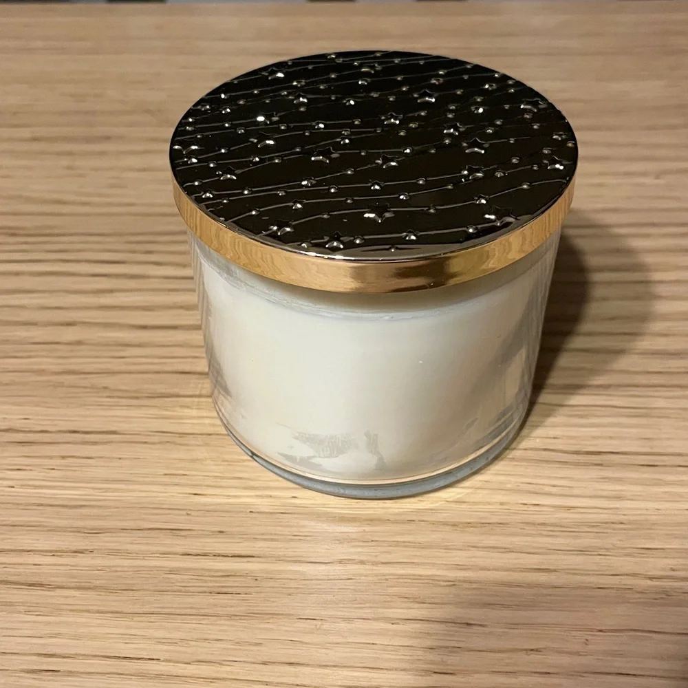 Bath & Body Works 3 Wick Candle. Mahogany Balsam. - Picture 6 of 7